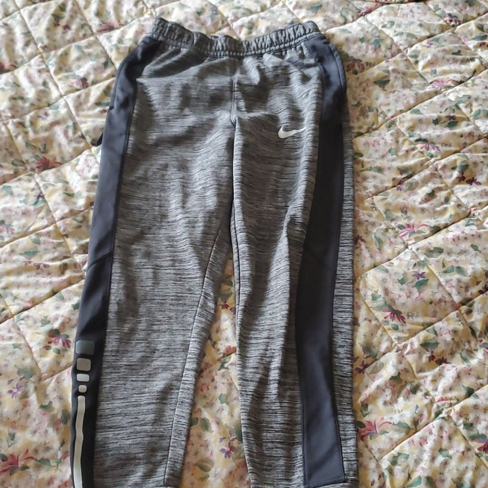 Track suit
